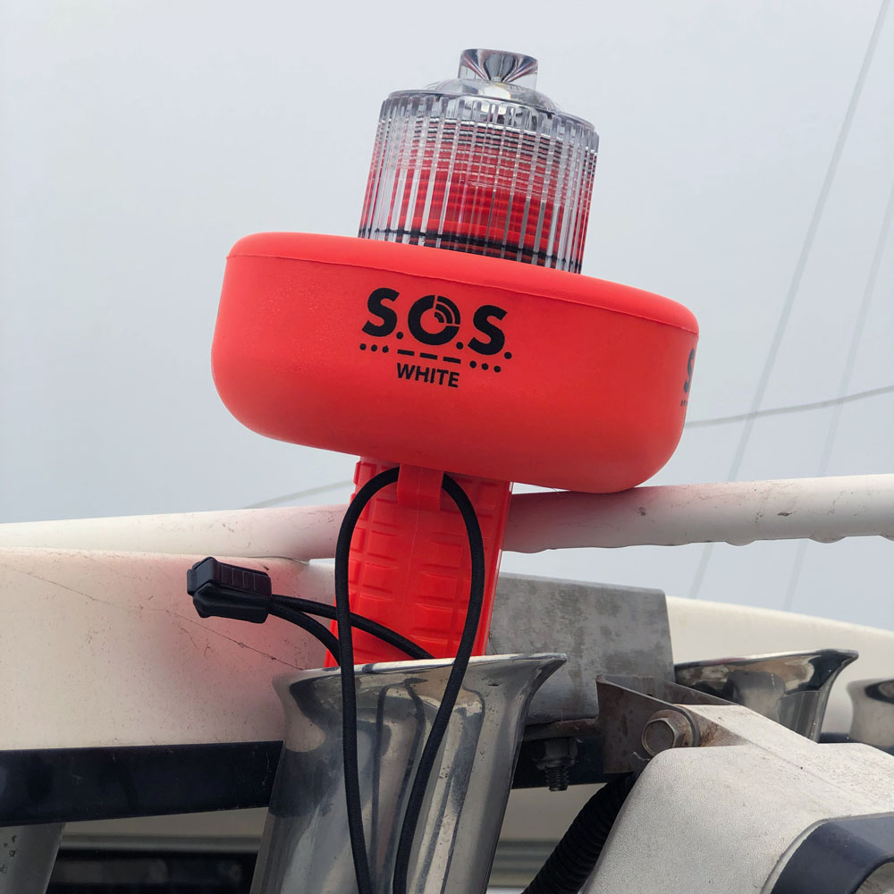 C-1003 SOS Distress Light, Flag and whistle #5